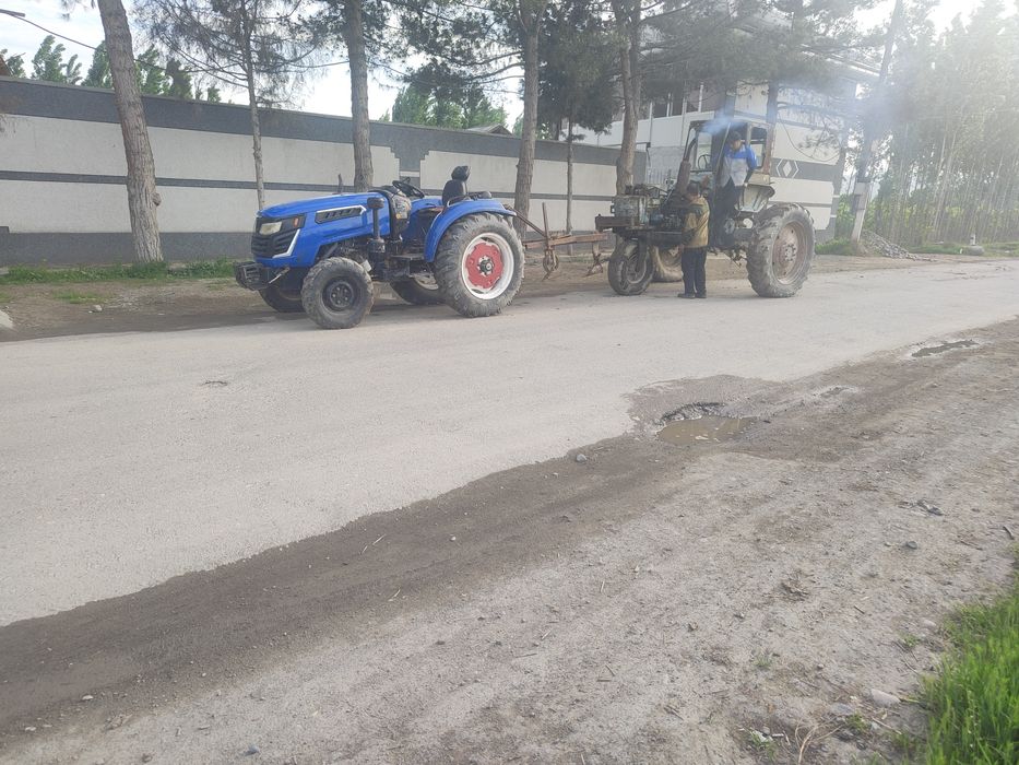 Traktor mini stg 604