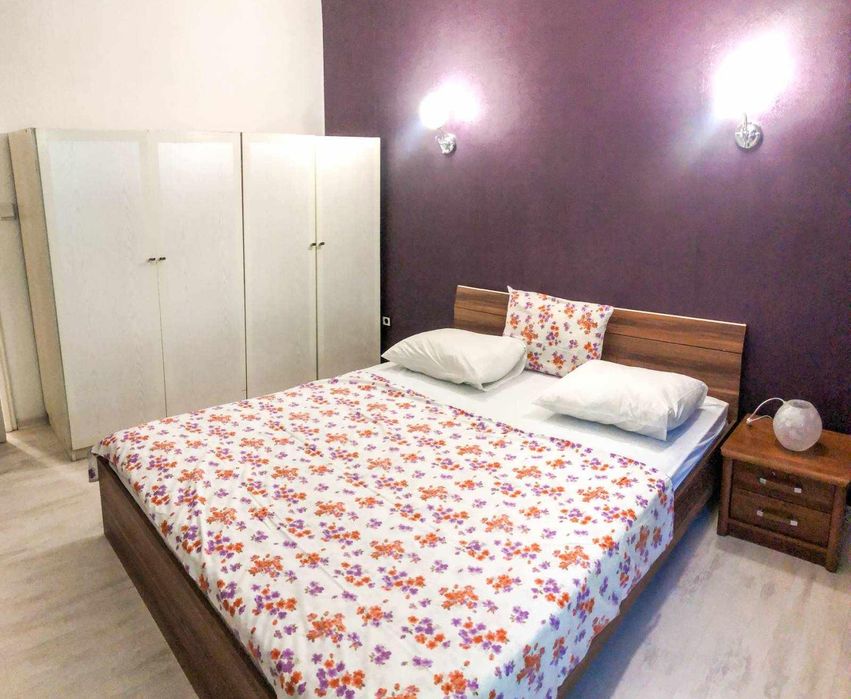 Дава се под наем Двустаен апартамент в Варна, Бриз - 60 кв.м за 425 € - Снимка #2