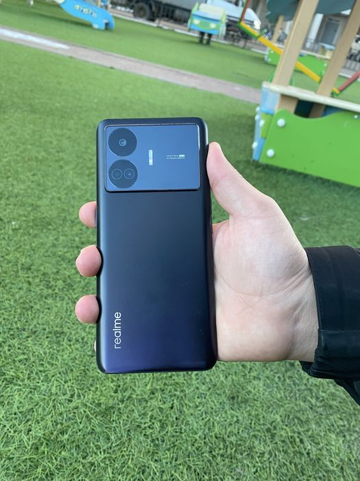 Realme GT Neo5 SE