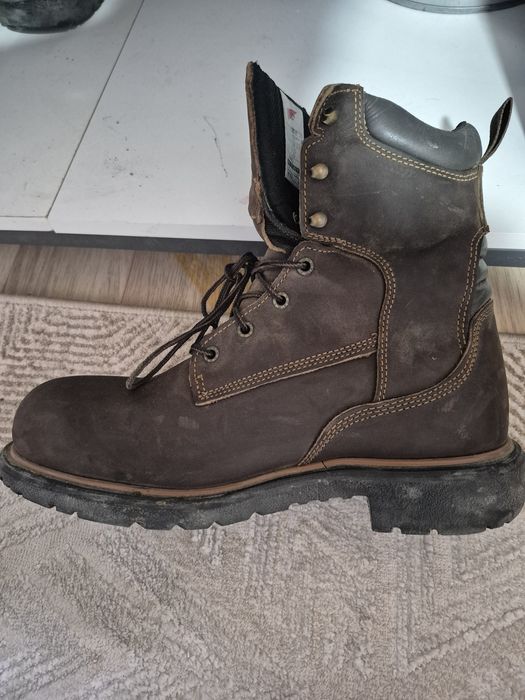 Обувь американский