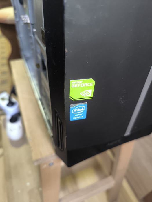 Sistem gaming buget complet , i7 , 16 gb , ssd , 4gb video