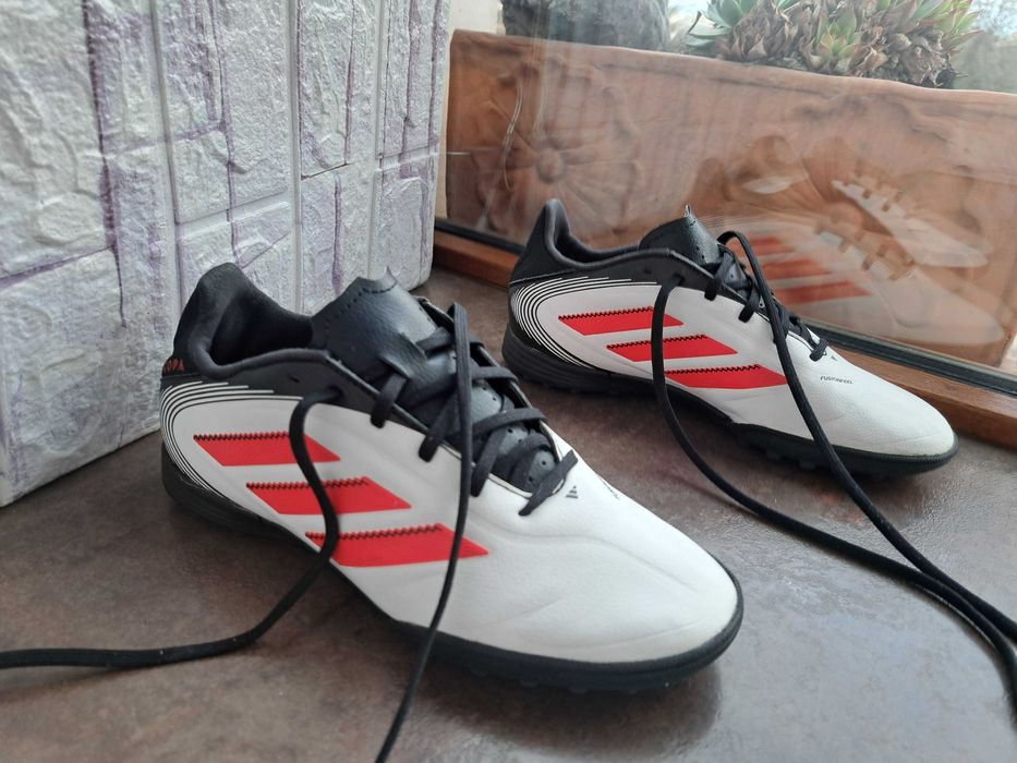 детски стоножки,маратонки,спортни футболни обувкиAdidas,адидас,34