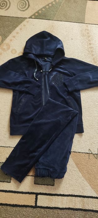 Продам разную одежду