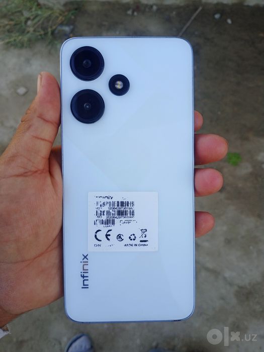 Infinix Hot30i telefon.