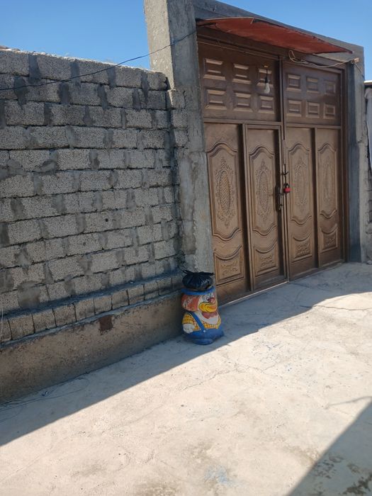 Ховли сотилади Кибрайда