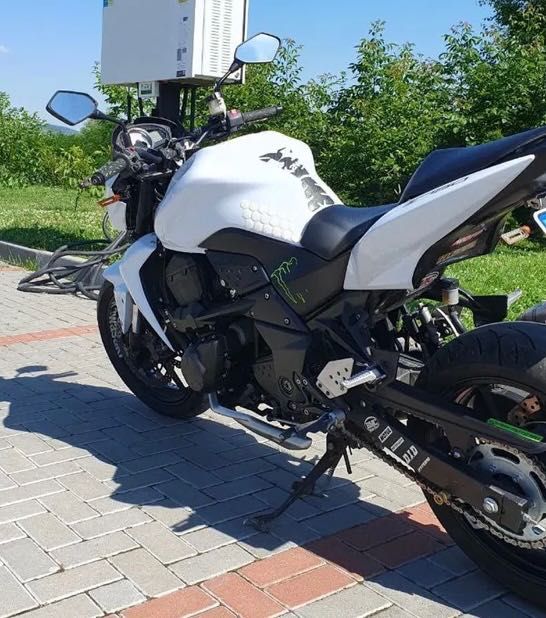 Kawasaki Z 750 / Z750 на ЧАСТИ