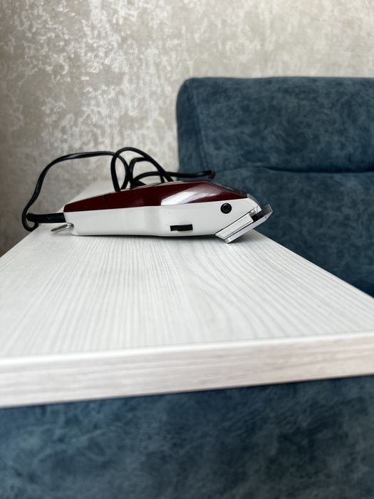 Продам машинку для стрижки волос