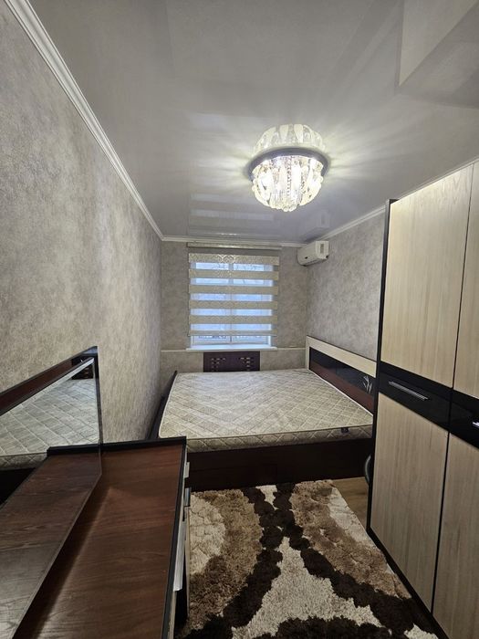 Вторичка 2/5/5 Кирпич Новомосковская 52м2 балкон 2х6