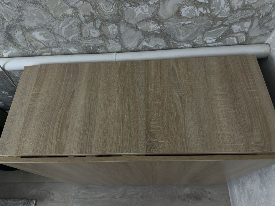 Продам стол книжка