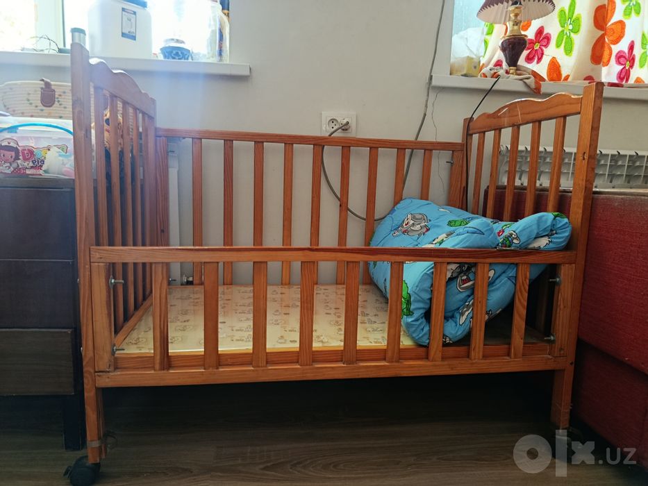 Отдам даром кроватку