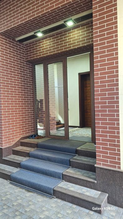 Срочно евро дом махалля Дархан 3