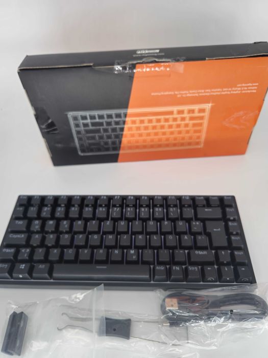 Tastatura Mecanica RK84 Tri-Mode, Switch Albastru DE - Ca Noua