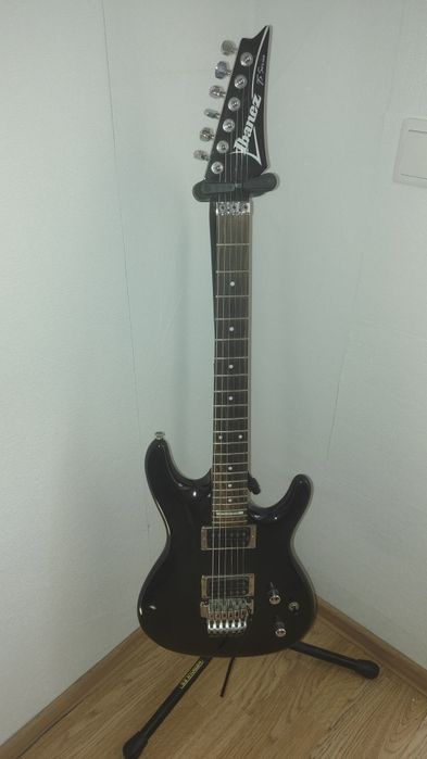 Электрогитара Ibanez