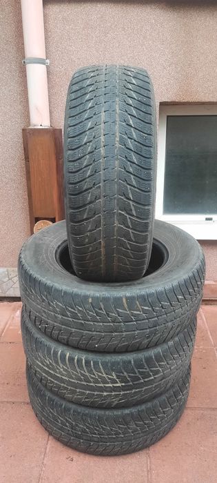 4 броя всесезонни гуми 265 65 17 Nokian 6mm без забележки