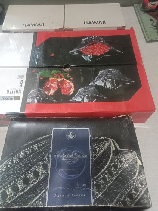 Продам столовую посуду.