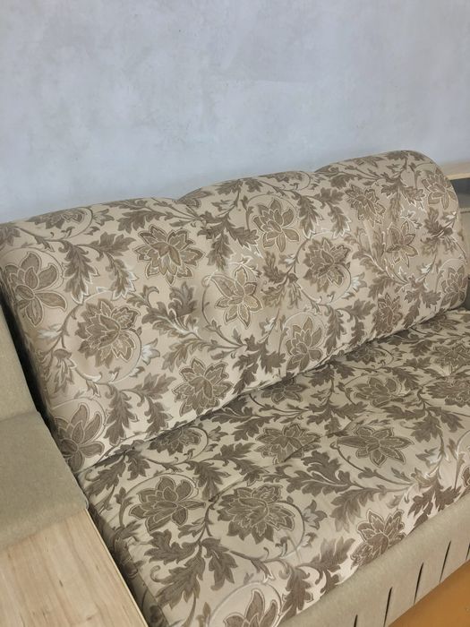 Продается диван!