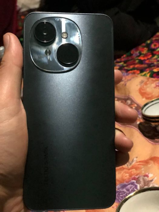 Tecno spark go 64 xotira tel yangi