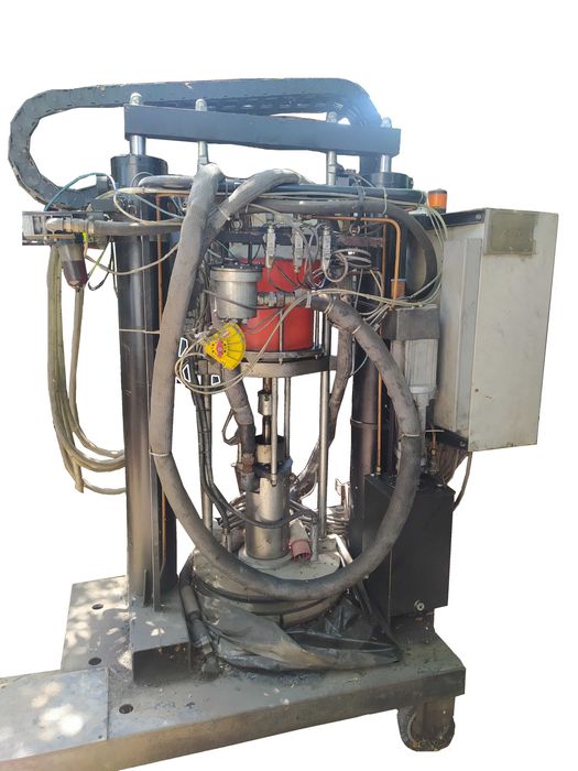 Установка для подачи клея