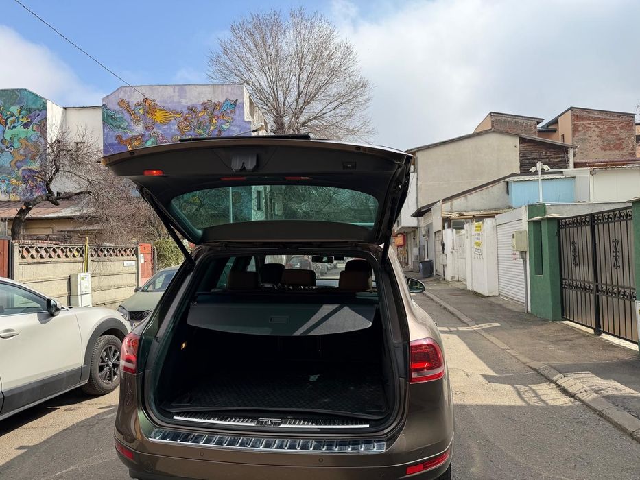 VW TOAUREG decembrie2014