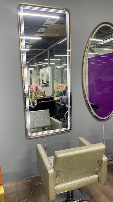 Парикмахерское зеркала