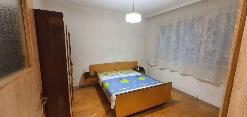 Дава се под наем Двустаен апартамент в София, Изток - 68 кв.м за 750 € - Снимка #4