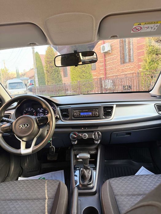 Продается Kia Rio 2018г (51,370 пробег) Цвет Синий Дымчатый