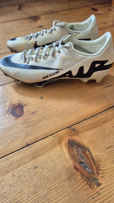 Nike mercurial vapor 15