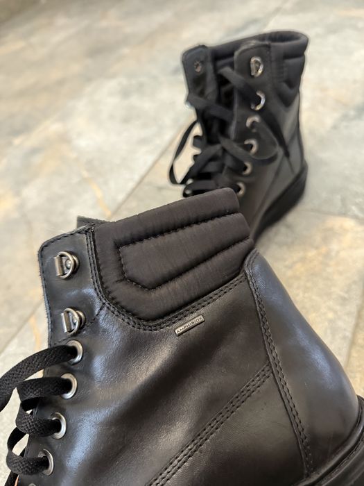 Ghete GEOX din piele - marimea 40