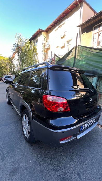 MITSUBISHI Outlander 2006 — imagine 2