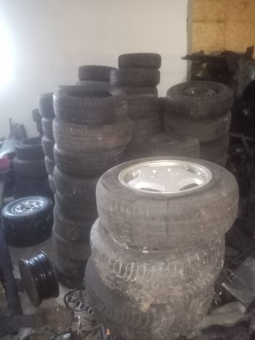 Двигатель Mercedes 604 из Германии