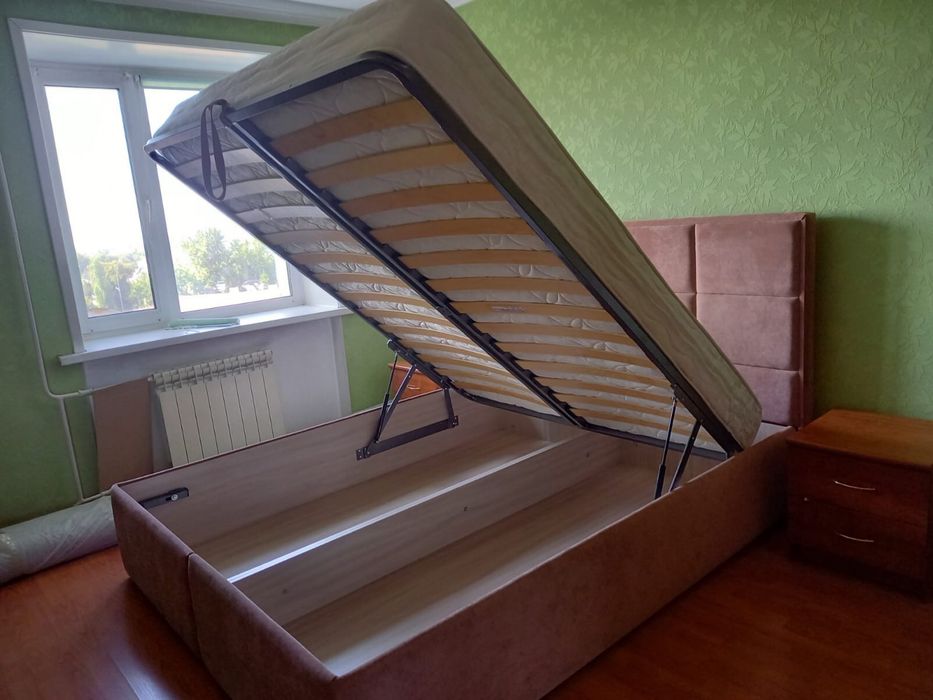 Продам двухспальны кровать