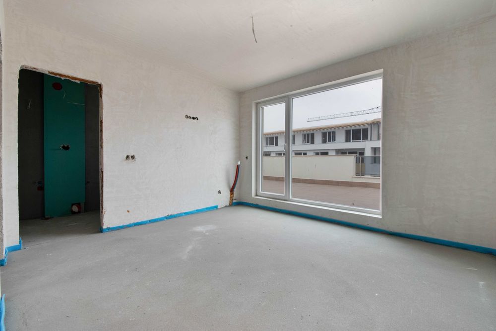 Продава се Многостаен апартамент в Пловдив, Остромила - 370 кв.м за 496 €/кв.м - Снимка #15