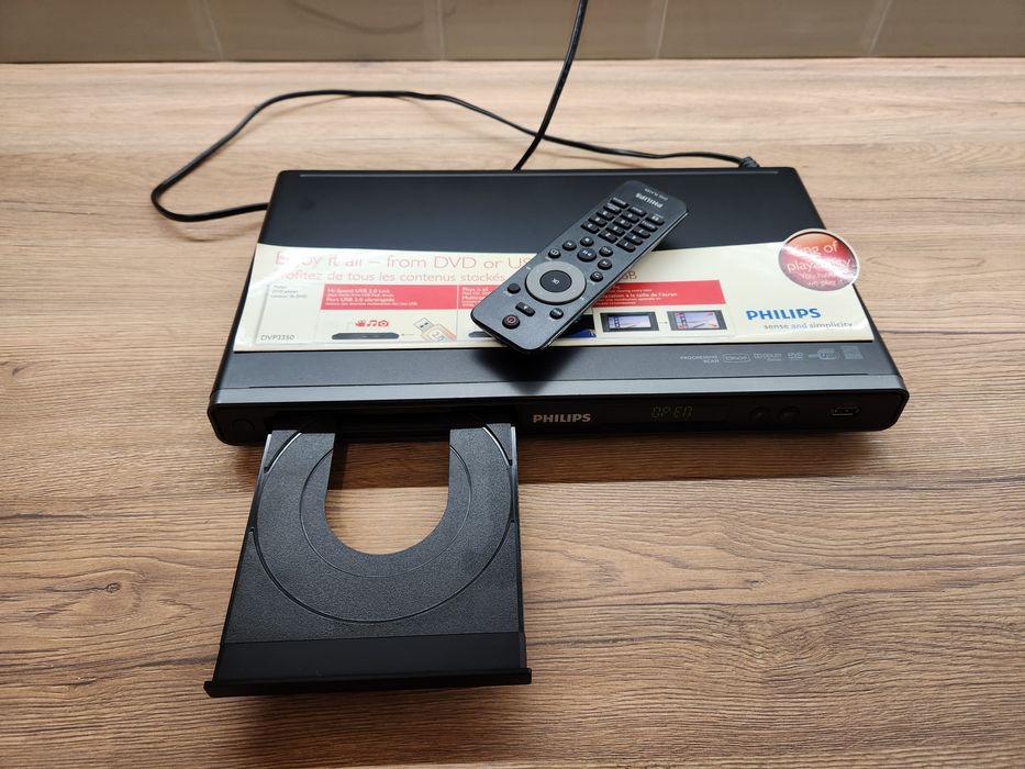 DVD плейър Philips DVP3350