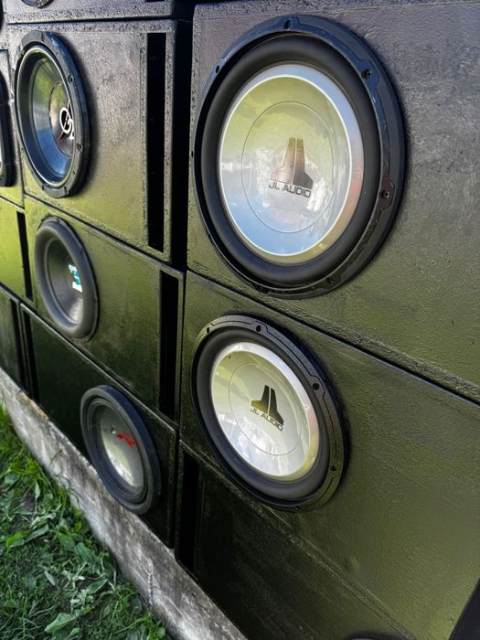 Subwoofer auto. JL Audio, Crunch, Hifonics, Alpine, Infinity