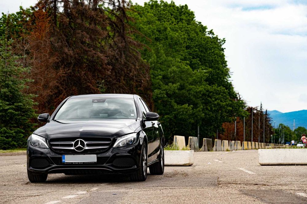 Mercedes Benz C180