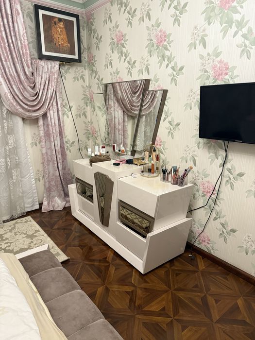 Мебель итальянский