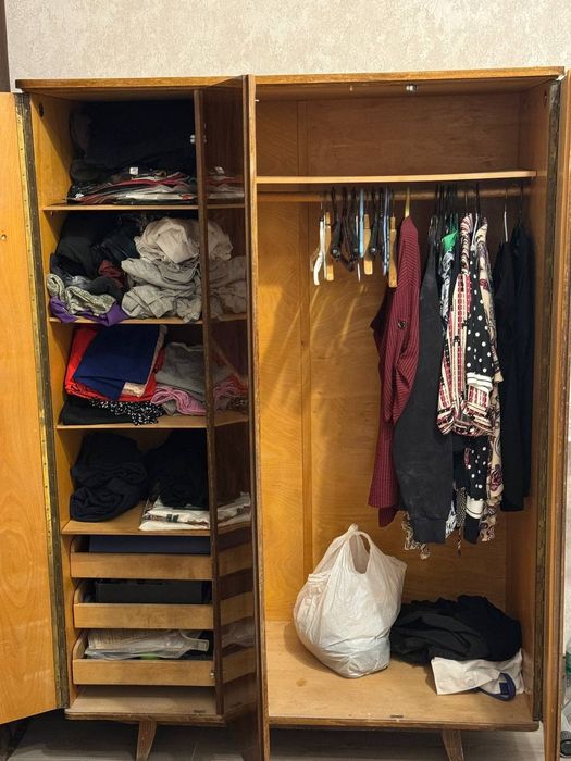 Продам Шкаф срочно Реоритет