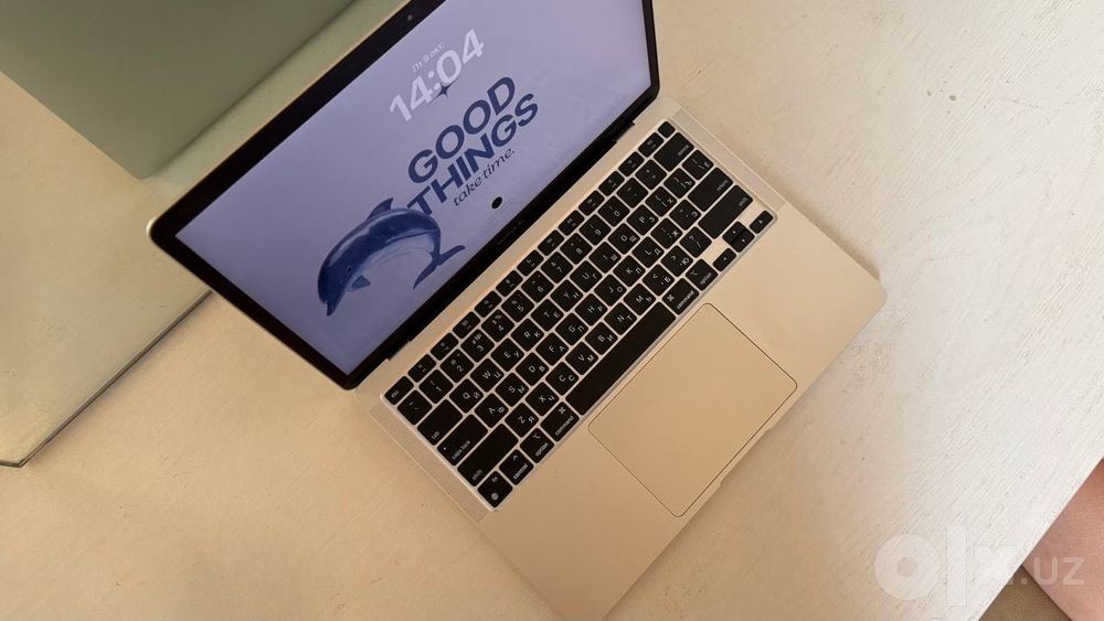 Macbook air 13 ,2020