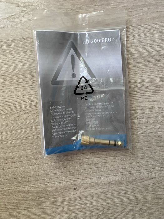 Sennheiser HD 200 Pro
