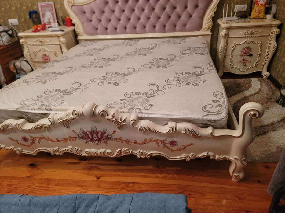 кровать 200мм 180мм