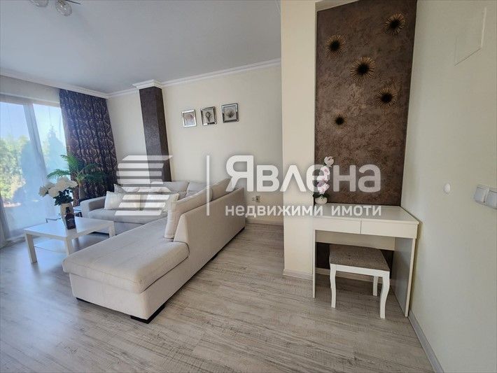 Дава се под наем Къща в Бургас, Сарафово - 135 кв.м за 1200 € - Снимка #1