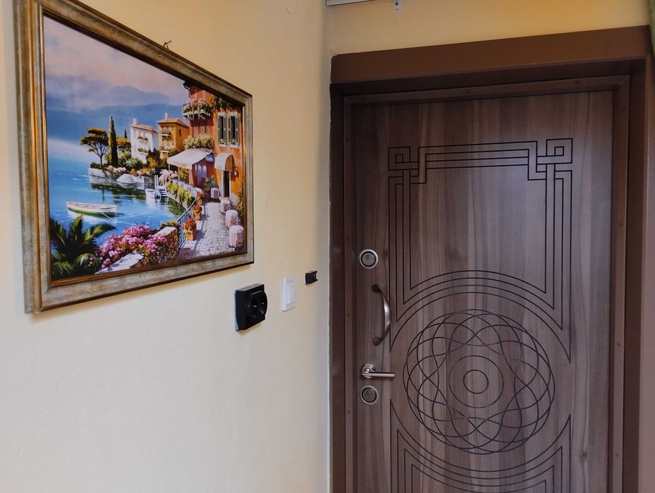 Редута с паркомясто, София с паркомясто, наем с паркинг, наем с гараж