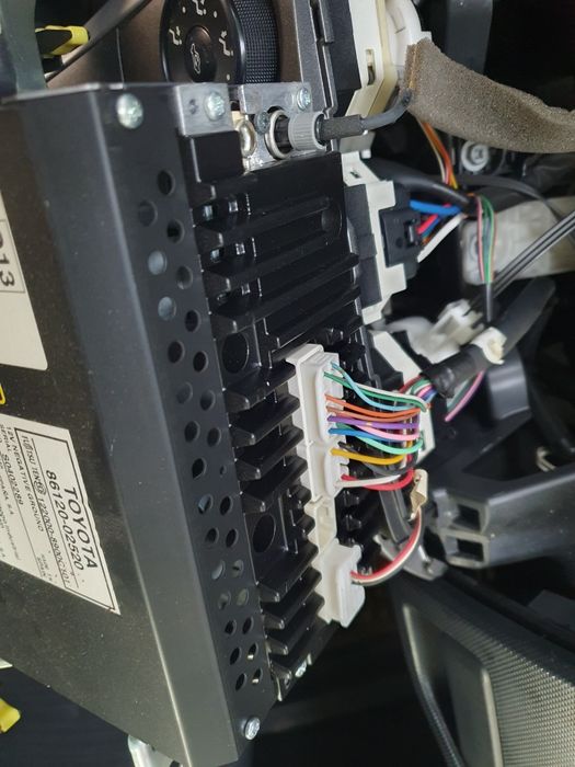 Radio CD player MP3 Toyota Auris 2006-2012(e15)