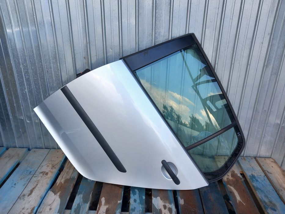 Usa stanga spate vw Golf 5 2006