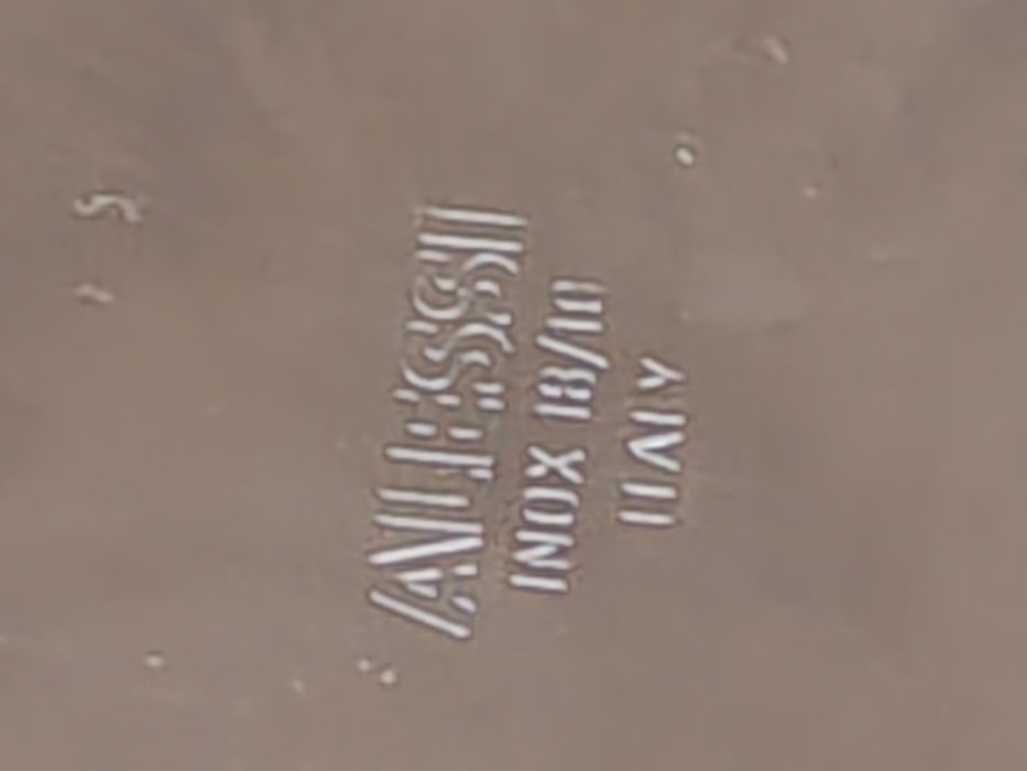 Zaharnițe ALESSI 18  /10 .