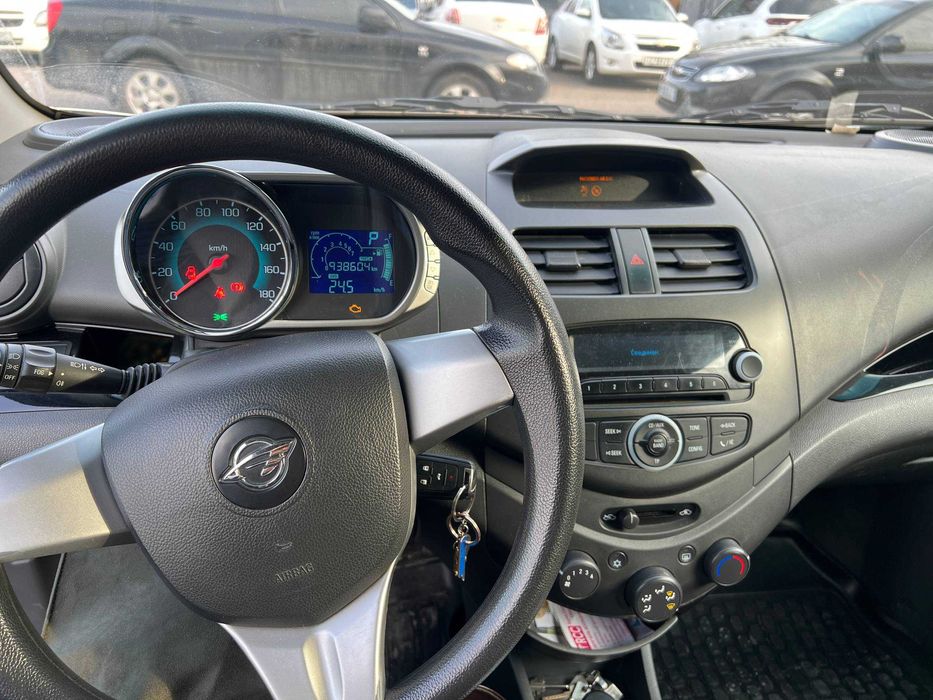 Продается СПАРК Ravon 2, А/Т 2018 Сотилади.