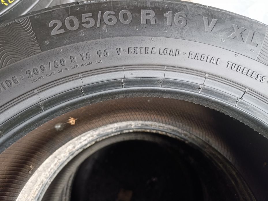 Anvelope de vara 205 60 16 Continental dot 2021