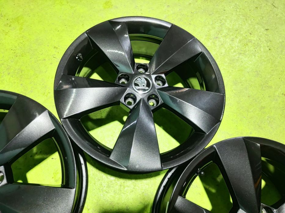 17 5x112 Skoda лети джанти 5х112 шкода