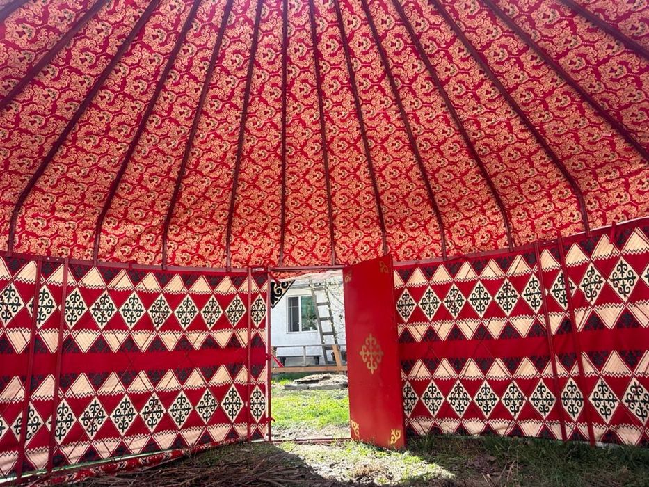 Қазақұи сатлады