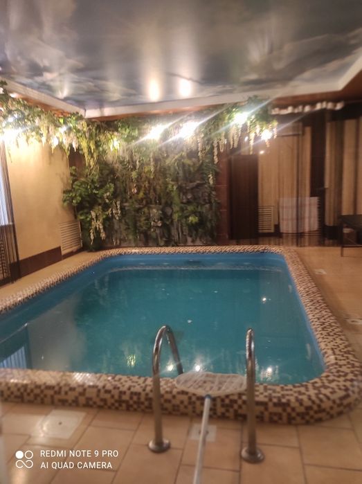 Сауна с бассейном